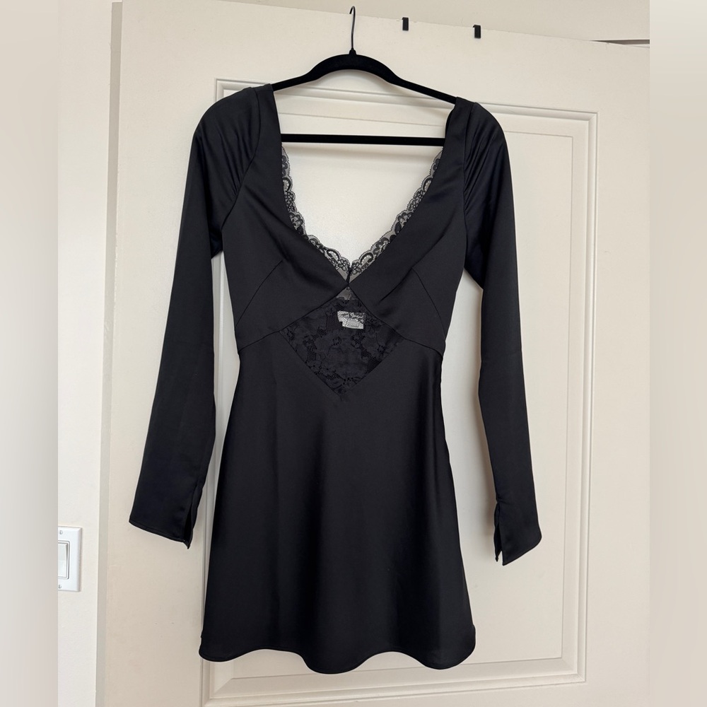 Lovers and Friends Dress - Picture 6 of 11